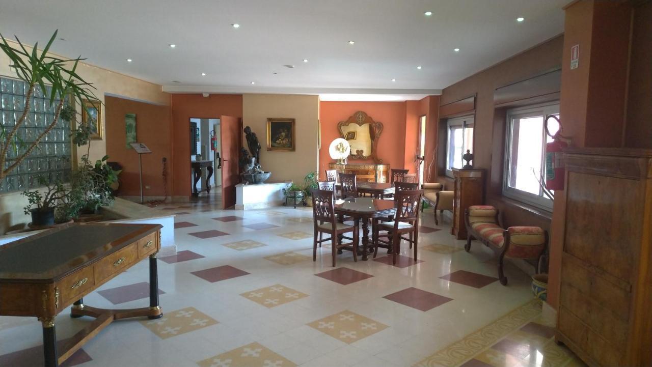 Tk Hotel - Ex Ares Сан-Джованні-ла-Пунта Екстер'єр фото